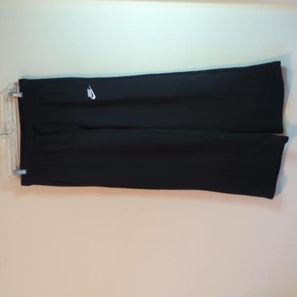 Nike Women's Mid-Rise Wide-Leg Sweatpants - Black M - Picture 8 of 16